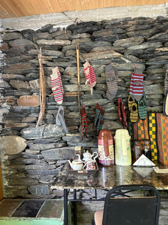 Shio'S Stonehouse In Tusheti Hostel Екстериор снимка
