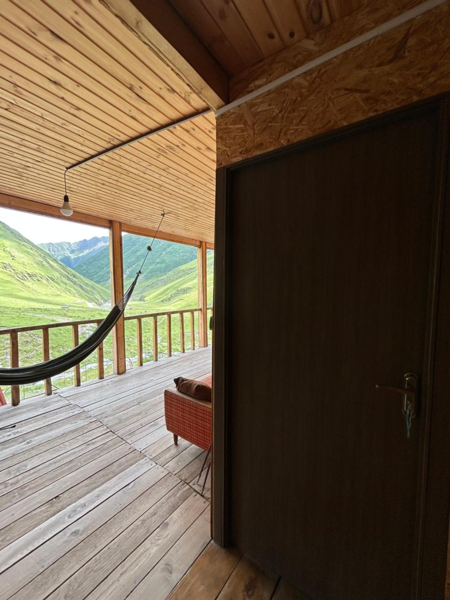 Shio'S Stonehouse In Tusheti Hostel Екстериор снимка
